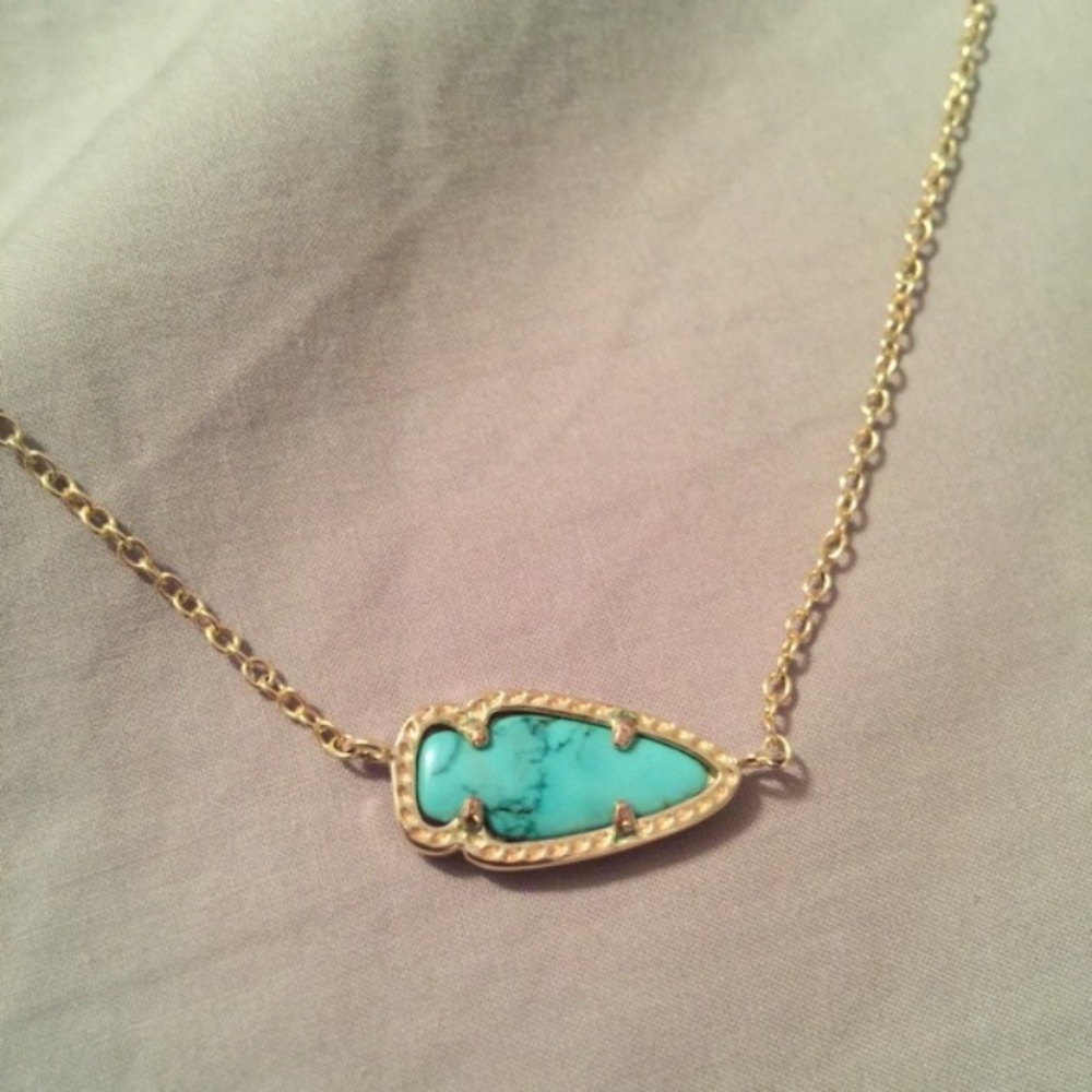 ISO! Kendra Scott Skylie gold&turquoise necklace